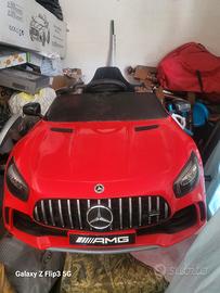 macchina elettrica per bambini Mercedes 