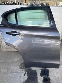 Porta posteriore destra alfa romeo stelvio del 201
