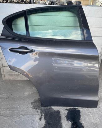Porta posteriore destra alfa romeo stelvio del 201