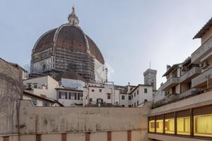 MONOLOCALE A FIRENZE