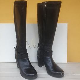 Stivali in vera pelle nera n.37 Alesya