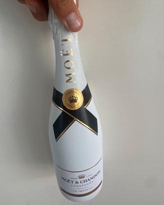 Moet & Chandon Ice. Champagne