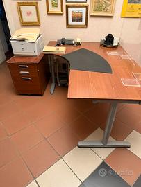 Scrivania legno angolare