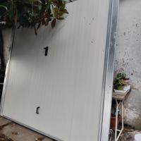 Porta basculante manuale 