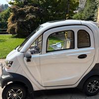 Minicar elettrica per anziani,disabili