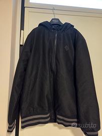 Giaccone uomo VANS  nuovo mai utilizzato 