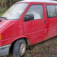 Furgone vw transporter caravelle multivan