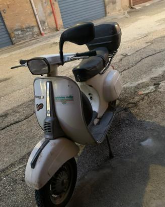 Vespa 50 special