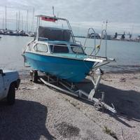 barca semicabinata m. 5 Johnson 40/50 hp 