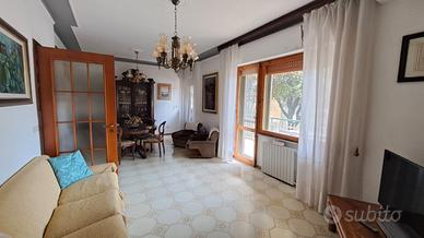 Via Tirso-Ampio appartamento con garage
