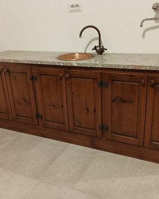 Mobili in legno
