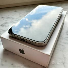 iPhone 15 pro titanio naturale nuovissimo