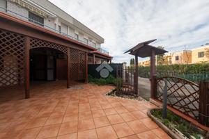 3 LOCALI A MANFREDONIA