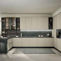 CUCINA CON PENISOLA+PIANO SNACK AMPIA COLONNA