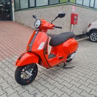 Vespa GTS 300 Super Sport