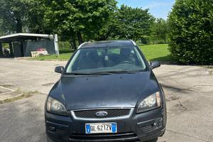 Ford Focus station wagon 1.6 TDCi (90CV) Ghia