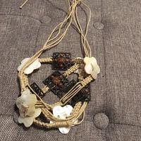 Cintura donna in corda, fiori in madreperla