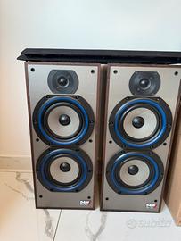 Casse stereo B&W DM220