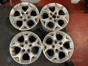CERCHI IN LEGA OPEL ASTRA H R16 5 FORI