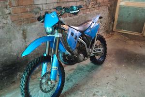 TM EN 250 2t 2001