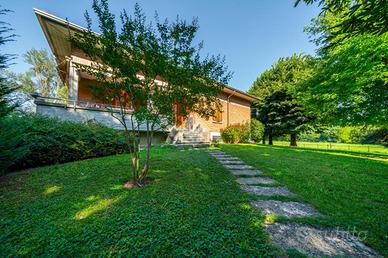 CASA INDIPENDENTE A QUATTRO CASTELLA