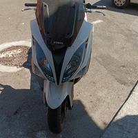 Kymco Xciting 300i - 2010