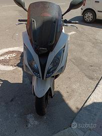 Kymco Xciting 300i - 2010