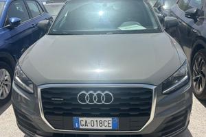 Q2 2.0 QUATTRO S.TRONIC