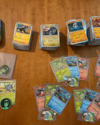 Lotto carte pokemon ascesa eroica