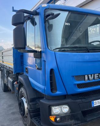 Eurocargo 180 ql ribaltabile - possibilita' targa 