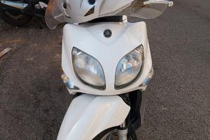 YAMAHA XENTER 150CC 