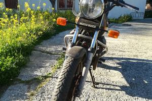 Moto Guzzi v50III -1982-