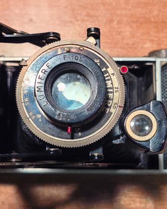 Fotocamera Lumiere a soffietto