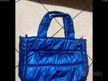 Borsa Carpisa blu elettrico