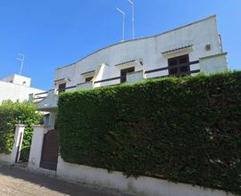 Villa a schiera - Taranto