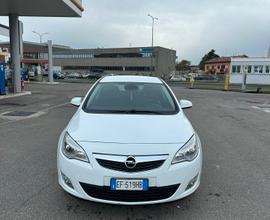 Opel Astra 1.7 CDTI 110CV 5 porte Cosmo