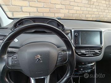Peugeot 2008 - 2016