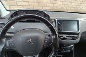 Peugeot 2008 - 2016