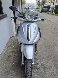 Piaggio Beverly 500