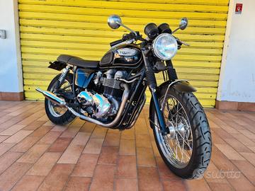 Triumph Bonneville T100 PASSAGGIO INCLUSO