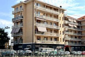4 LOCALI A RIVOLI