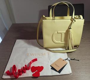 Borsa Twinset con Oval T e nappa