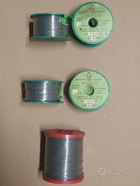 Fili di stagno per saldare 
