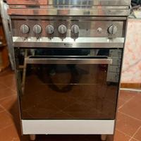 Cucina a gas Hotpoint Ariston 4 fuochi +girarrosto