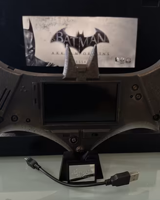 Batman Arkham Origins - Press kit Batarang