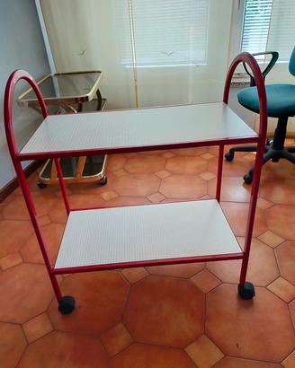carrello laccato rosso
