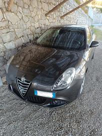 Alfa romeo Giulietta 1.6 JTD mai incidentata