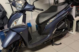 SYM Simphony ST 125 raffreddato a liquido