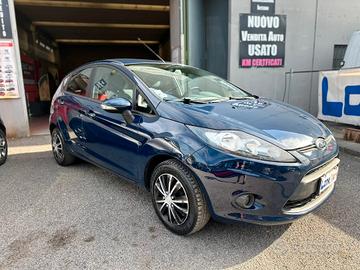 Ford Fiesta 1.4 TDCi 70CV 5 porte Titanium neopate