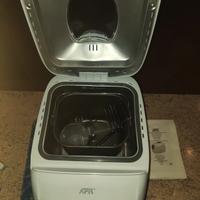 Macchina per pane (impasta e cuoce)